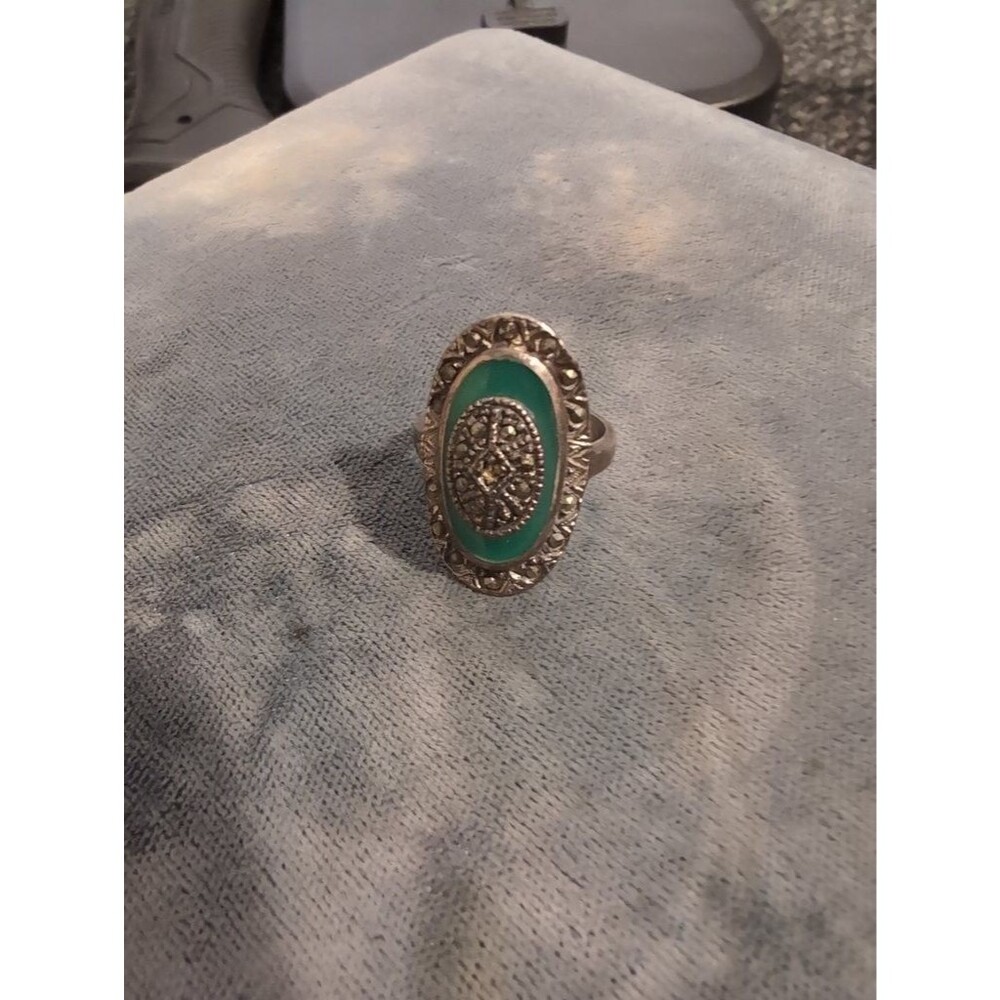 Vintage Sterling Silver and Green Stone Marcasite Ring